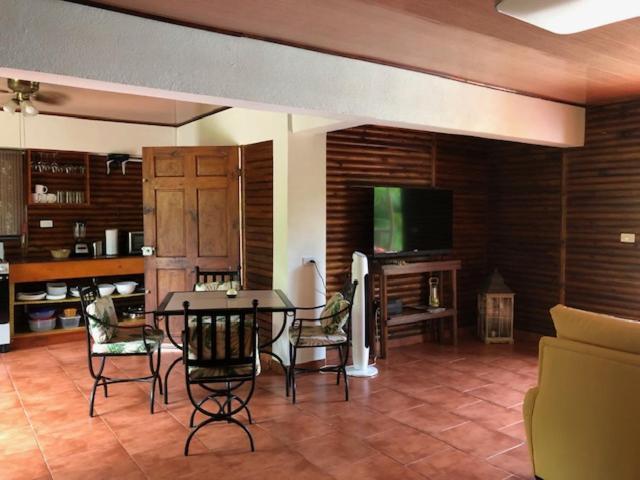 Casa Toucan Mit Privat Pool Near Np Ballena Uvita Dış mekan fotoğraf